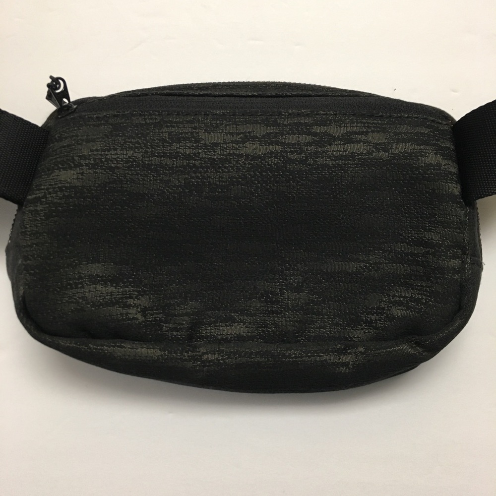 Lululemon Everywhere Belt Bag Black Orange Crossbody Fanny Pack - Picture 5 of 10